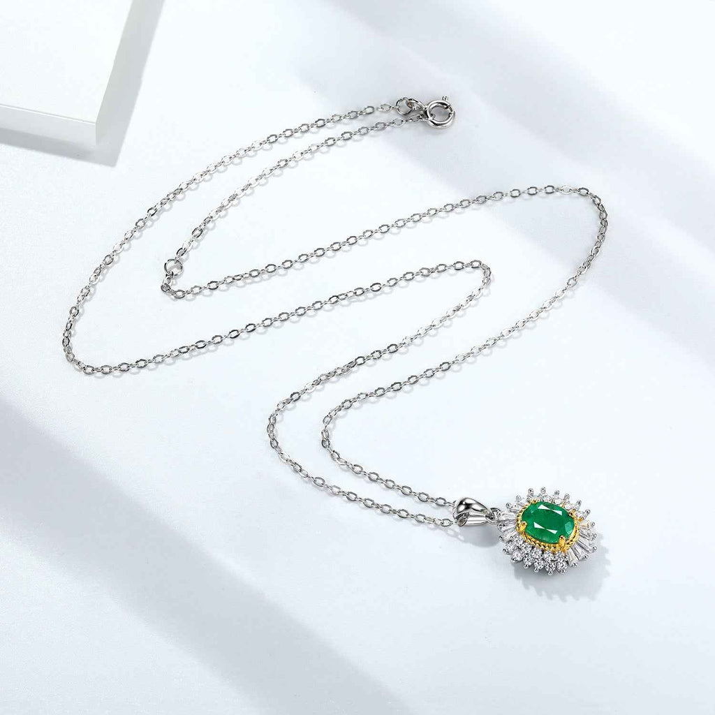 Natural Emerald Pendant Feminine Minority Design Jewelry S925 Silver Chain